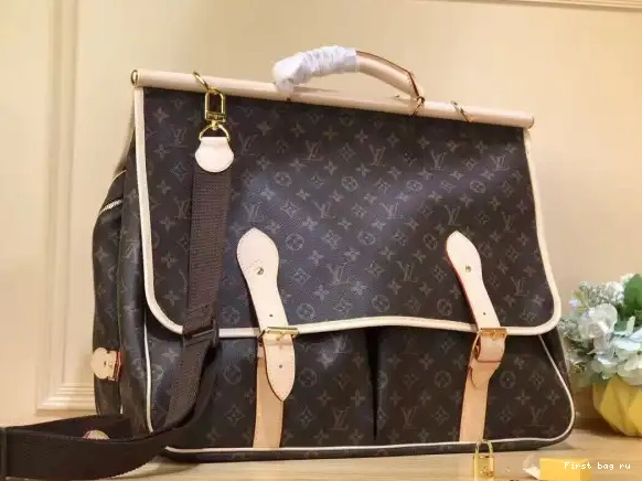 First bag ru LOUIS HUNTING BAG VUITTON 0522